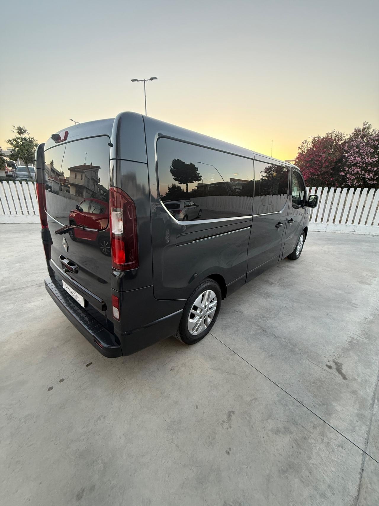 Renault Trafic T29 1.6 dCi 125CV S&S PL-TN Intens Heavy