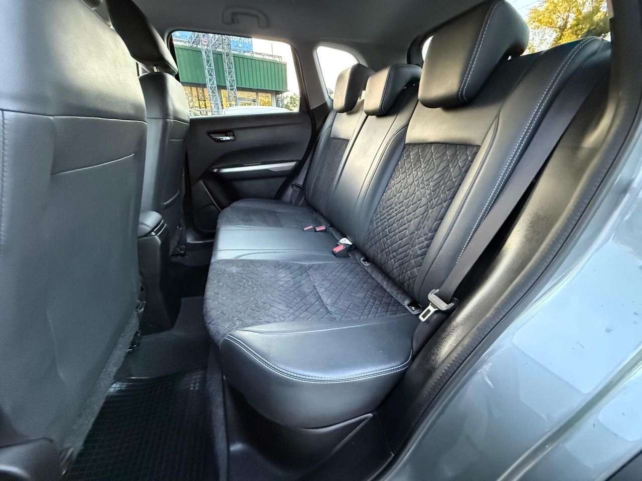 Suzuki Vitara 1.4 Hybrid 4WD AllGrip Top