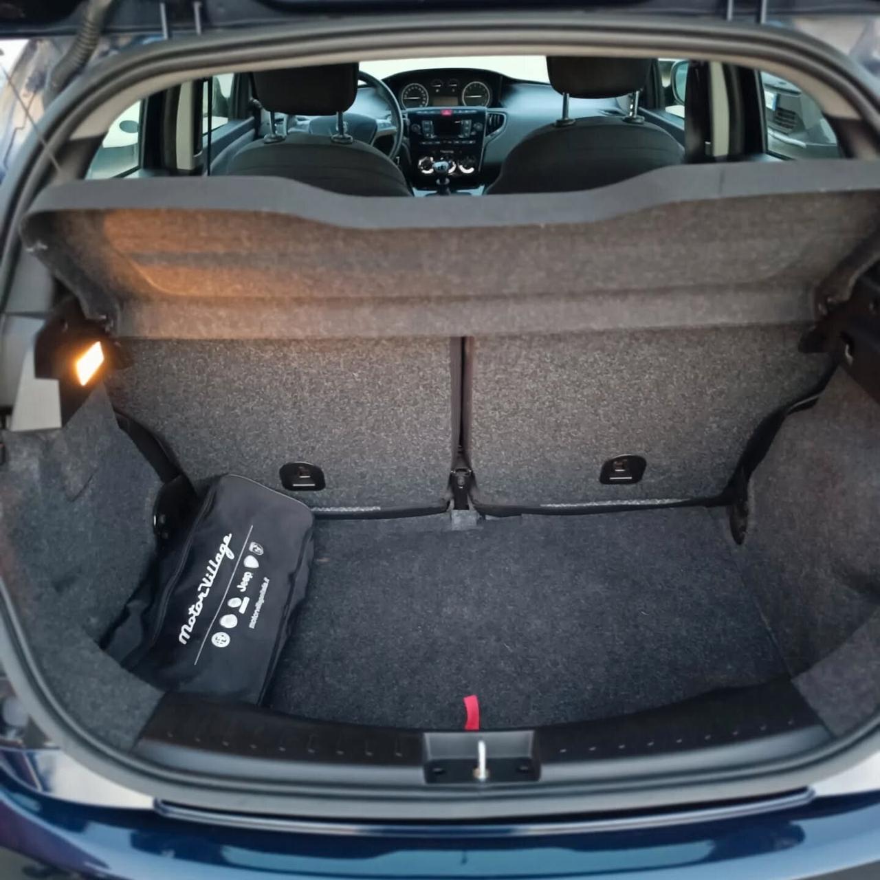 Lancia Ypsilon 1.2 KM CERTIFICATI BLOCKSYSTEM