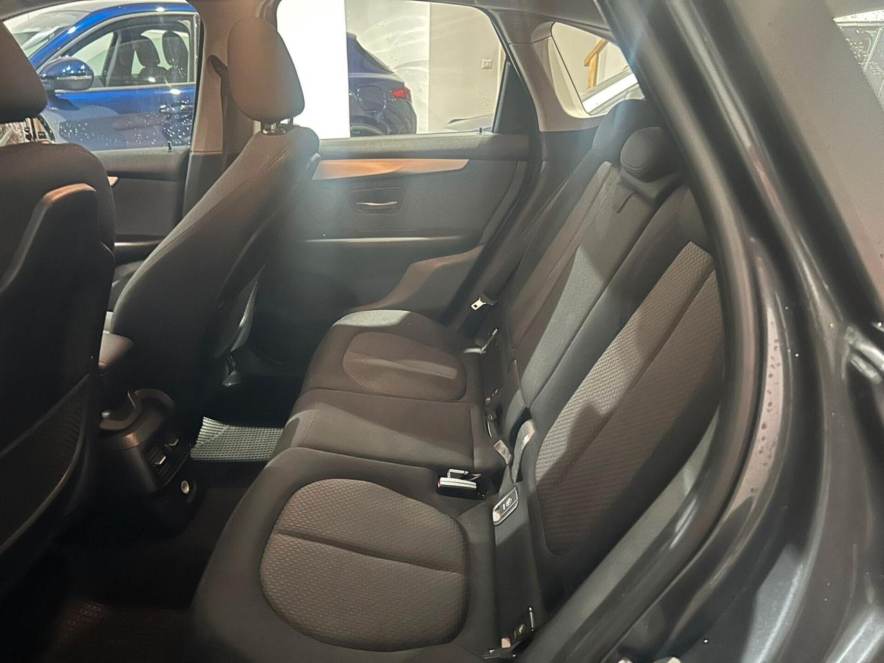 Bmw 2er Active Tourer 218d Luxury