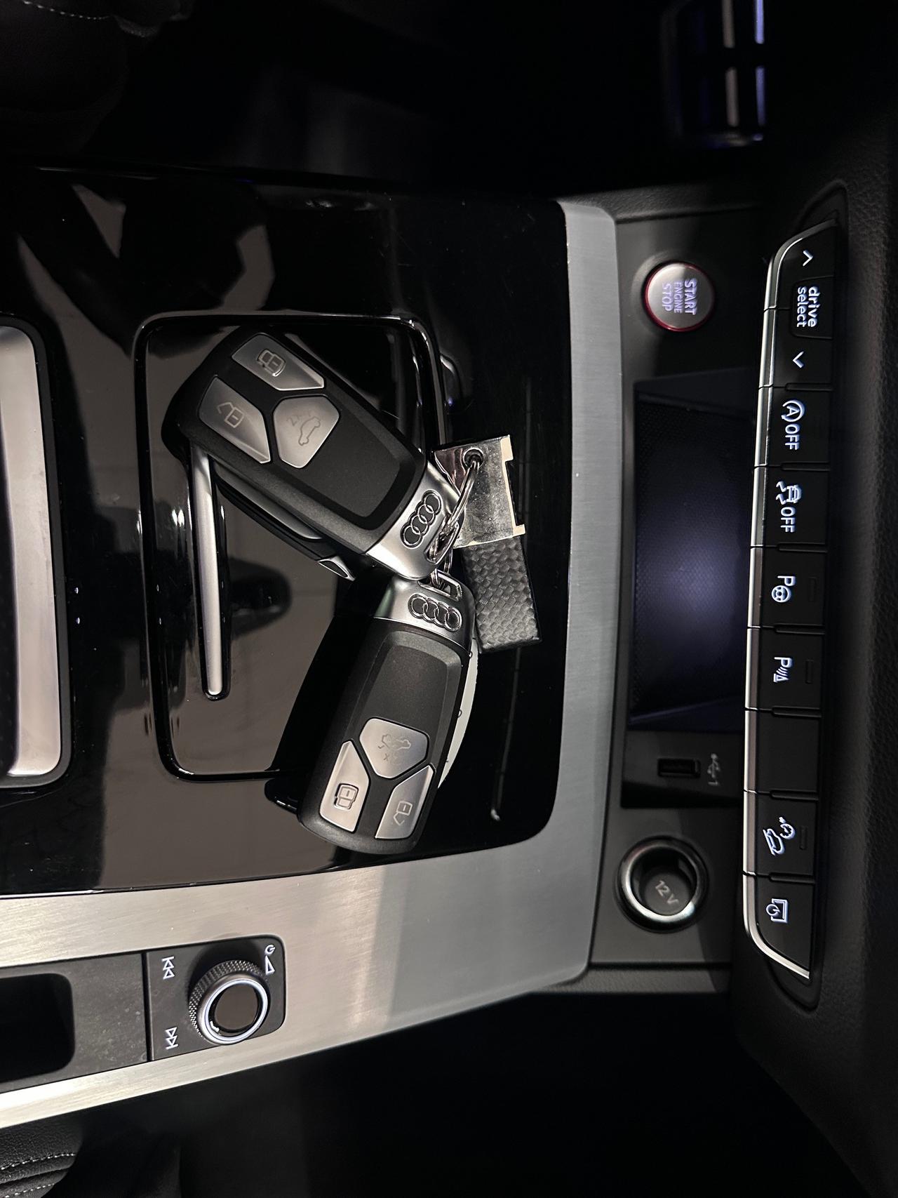 Audi SQ5 Sportback 3.0 tdi mhev 48V Sport Attitude quattro tiptronic