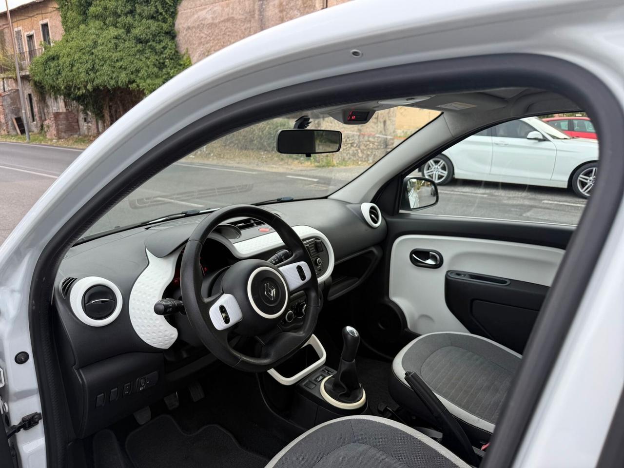 Renault Twingo 1.0 5p - Euro6B - Tutto incluso - Superprezzo