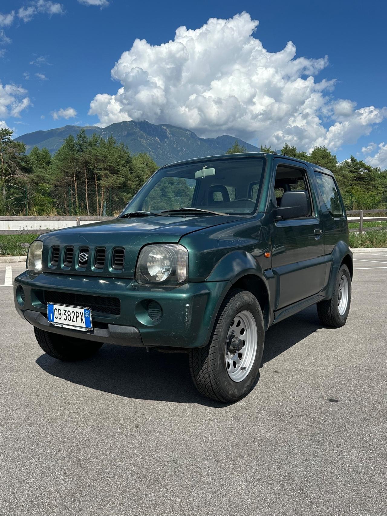 Suzuki Jimny 1.3i 4x4
