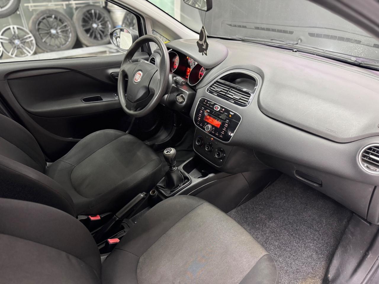 Fiat Punto 1.2 Benzina 5P ADATTA NEOPATENTATI