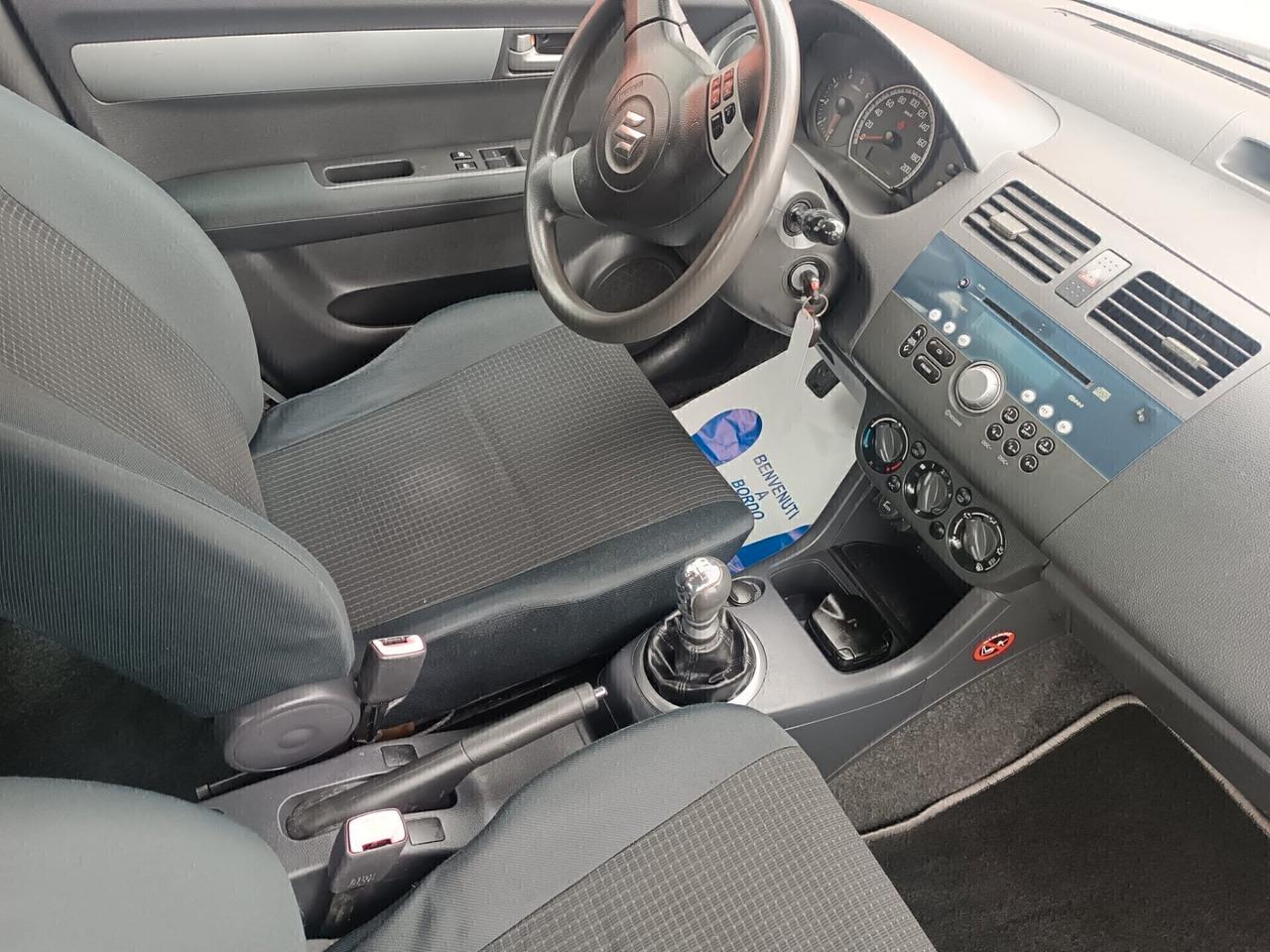 Suzuki Swift 1.3 DDiS 5p. GL