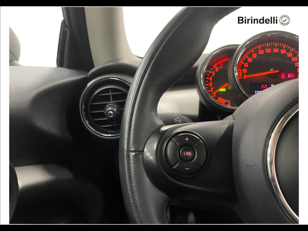 MINI Mini 4ª serie (F56) - Mini 1.5 One 75 CV