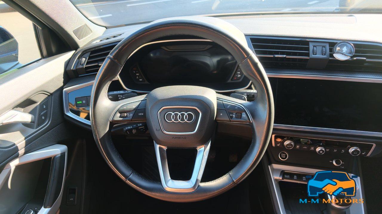 Audi Q3 Sportback 35 2.0 tdi Business Plus s-tronic