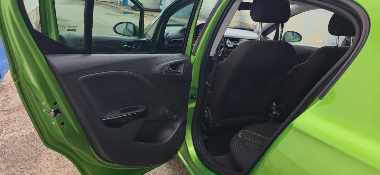 Opel Corsa 1.2 5P INNOVATION
