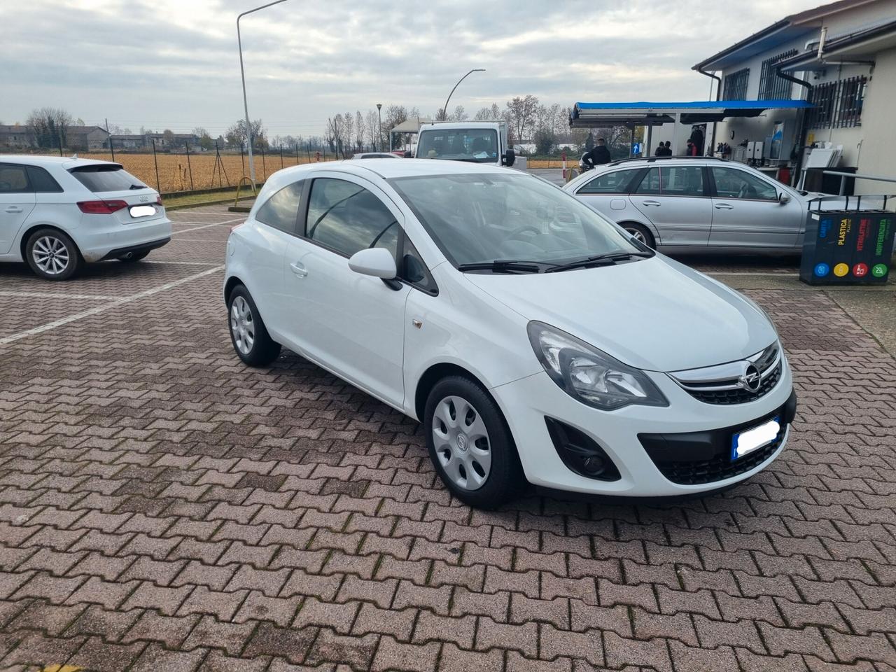 Opel Corsa 1.2 85CV Benzina-GPL Edition, Garanzia. 2015