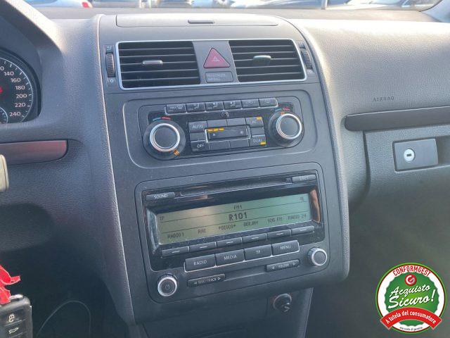 VOLKSWAGEN Touran 1.6 TDI Comfortline 7 Posti