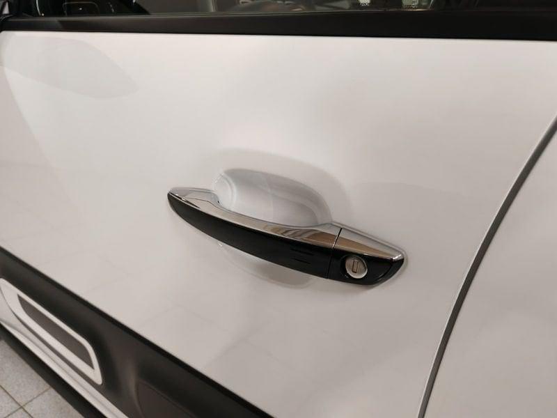 Citroën C3 C3 PureTech 110 S&S EAT6 Shine IVA ESPOSTA