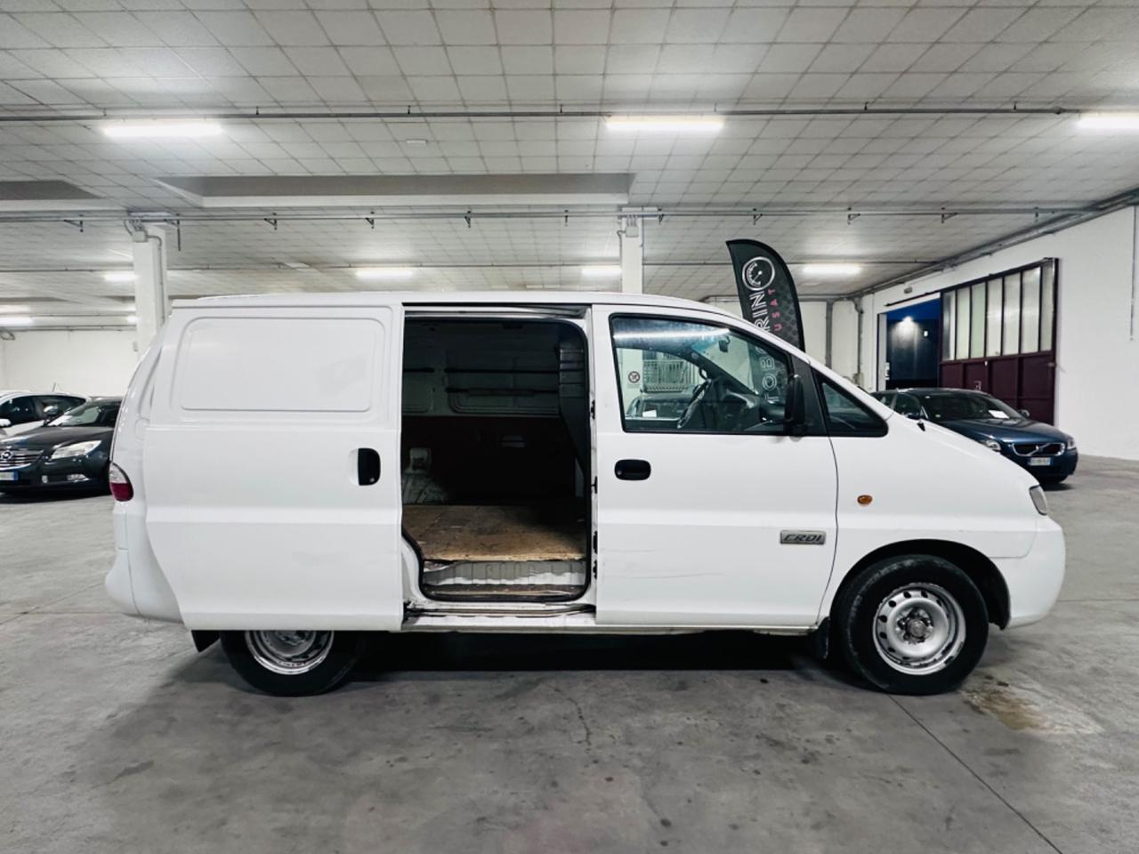 Hyundai H-1 2.5 CRDi VGT Van 3 p.ti