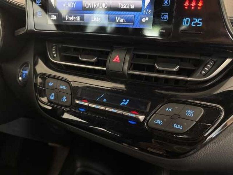 Toyota C-HR I 1.8h Business 2wd e-cvt