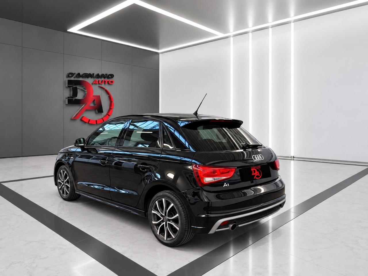AUDI A1 SPORTBACK 1.6 S LINE 105CV — CAMBIO MANUALE, INTERNI MISTO PELLE