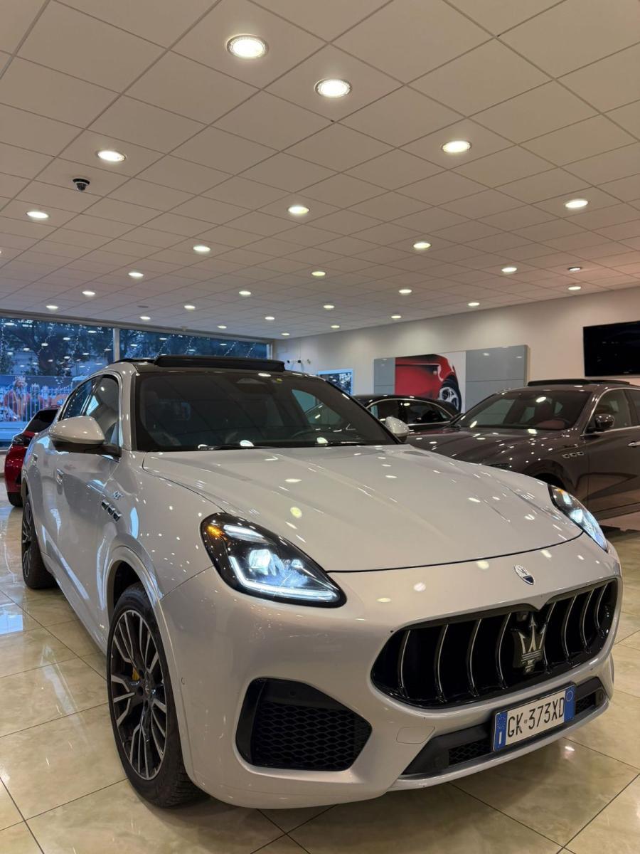 MASERATI - Grecale - 2.0 MHEV GT 300CV