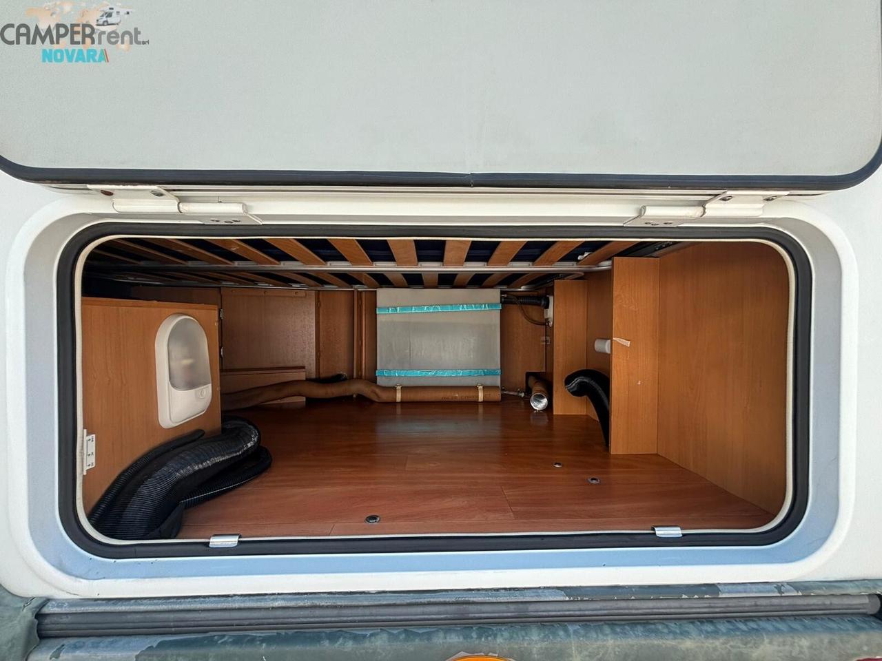 CI ELLIOT 15 LIVING P - SEMINTEGRALE CON LETTO ALLA FRANCESE IN CODA