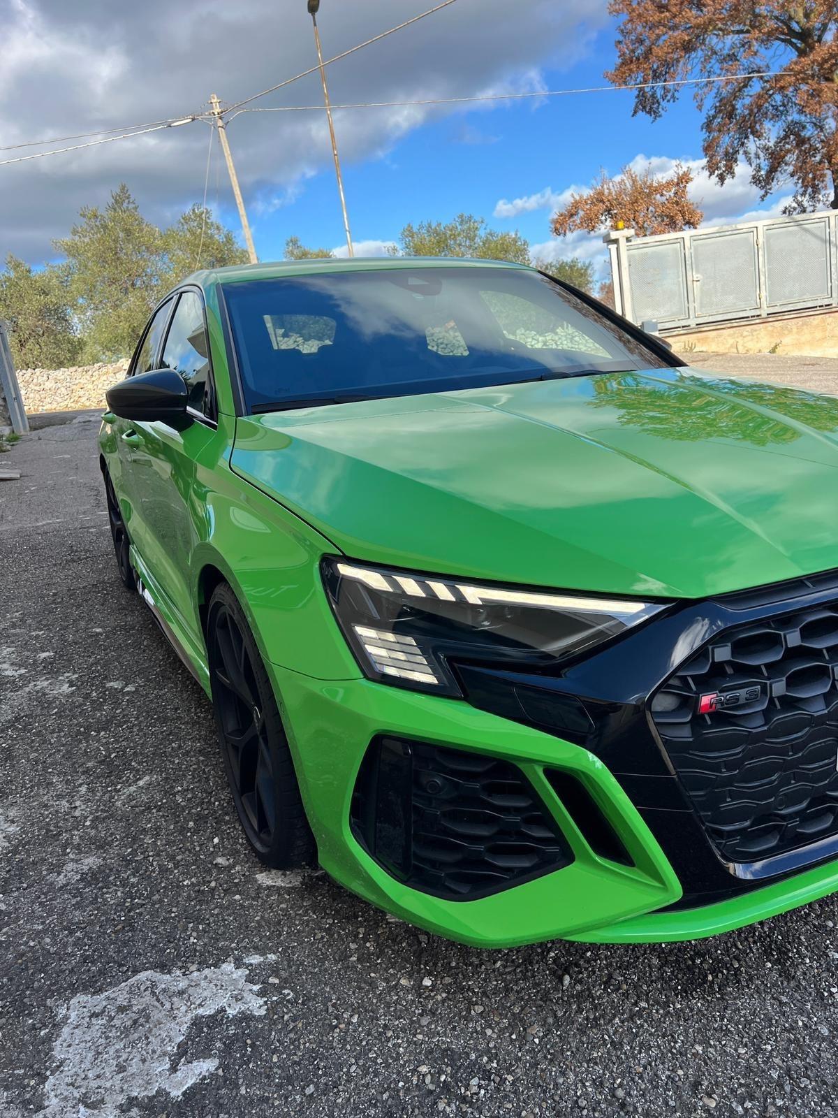 Audi RS3 Kyalami Green Carbon Pack