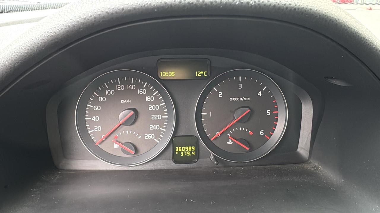 VOLVO V50 1.6 DIESEL DRIVE POLAR EURO 4 –