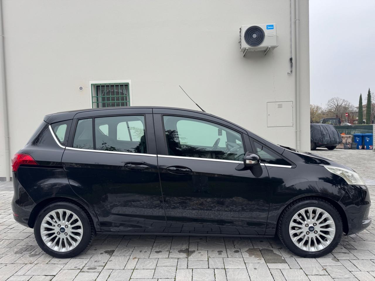 Ford B-Max 1.4 90 CV Titanium OK NEOPATENTATI