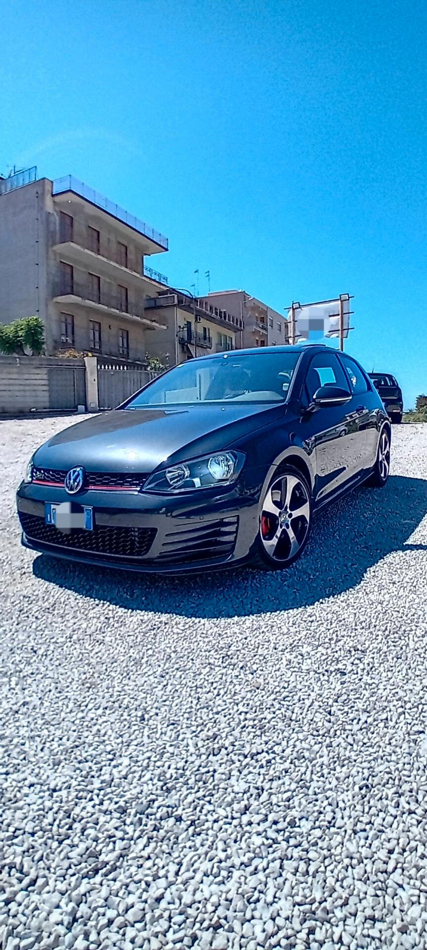 Volkswagen Golf GTI Golf GTI 2.0 TSI DSG 3p. BlueMotion Technology