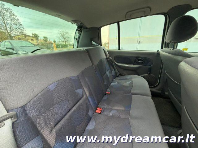 RENAULT Clio 1.2 cat 5 porte Expression