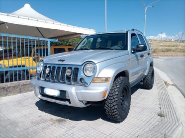 Jeep Cherokee 2.8 CRD