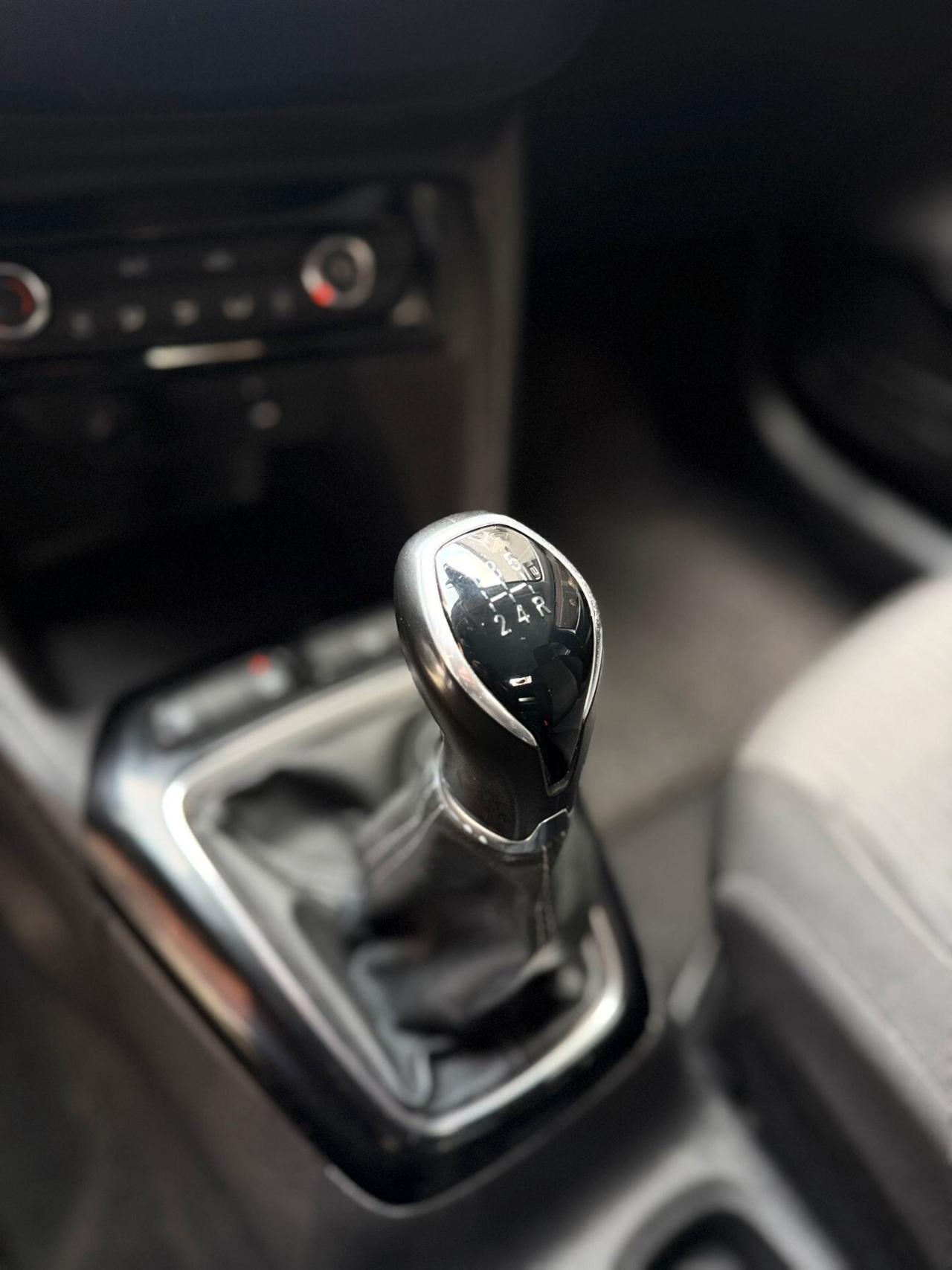 Opel Corsa 1.2 Blitz Edition