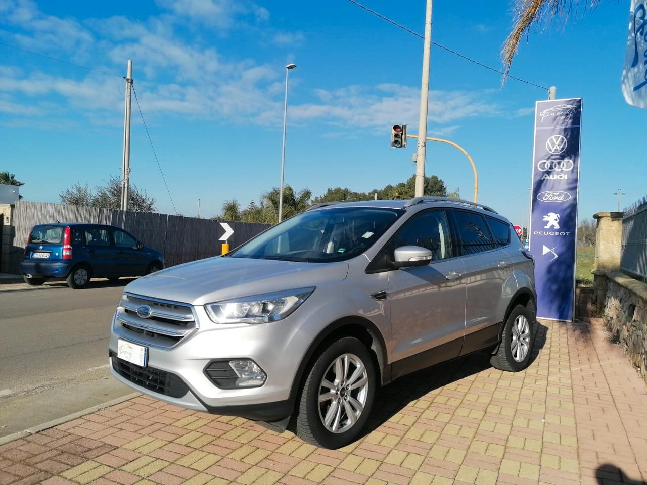 Ford Kuga 1.5 TDCI 120 CV S&S 2WD Titanium