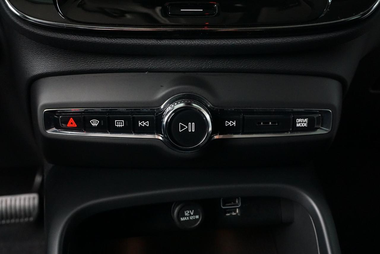 Volvo XC40 T5 Recharge Plug-in Hybrid Inscription Expression