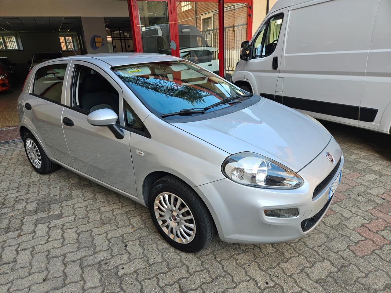 Fiat Punto 1.2 8V 5 porte Street