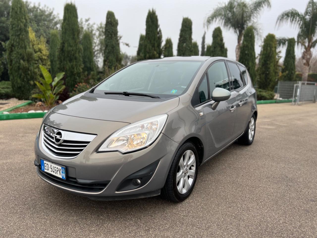 Opel Meriva 1.7 CDTI 110CV b-color Panoramic