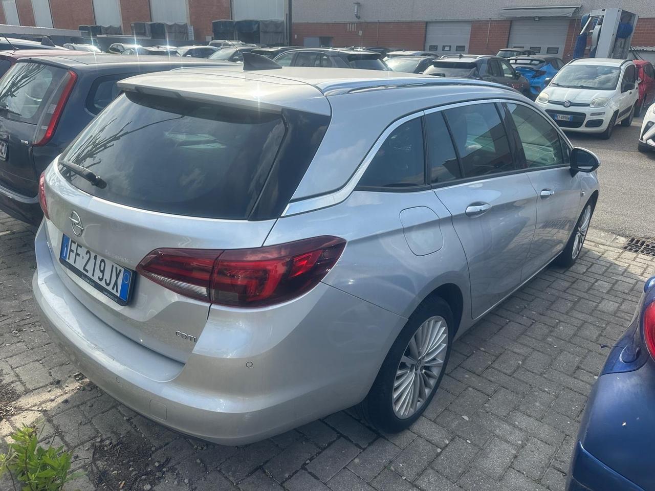 Opel Astra 1.6 CDTi 110CV Start&Stop Sports Tourer Business