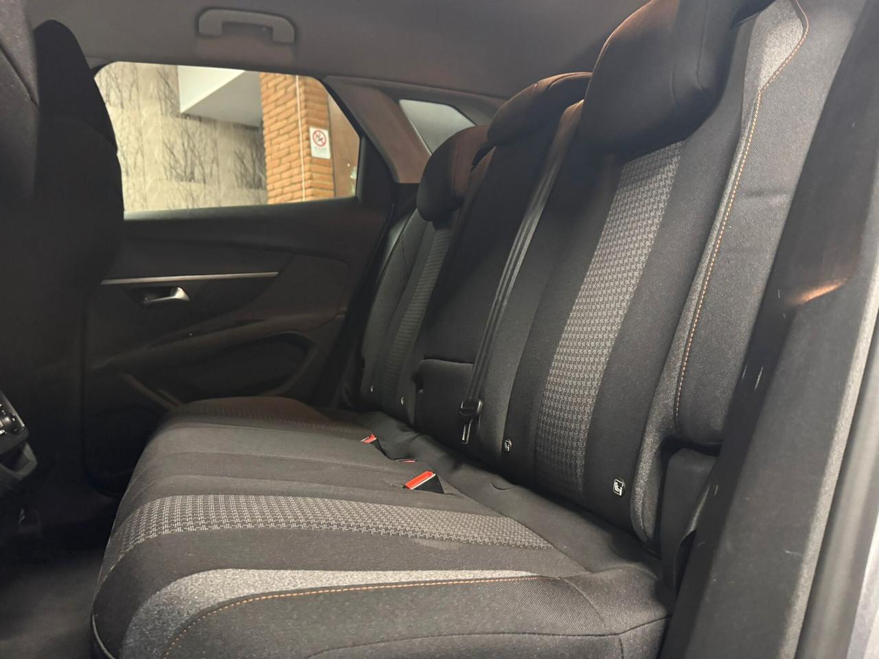 Peugeot 3008 BlueHDi 130 S&S Active