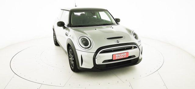 MINI Cooper SE Essential