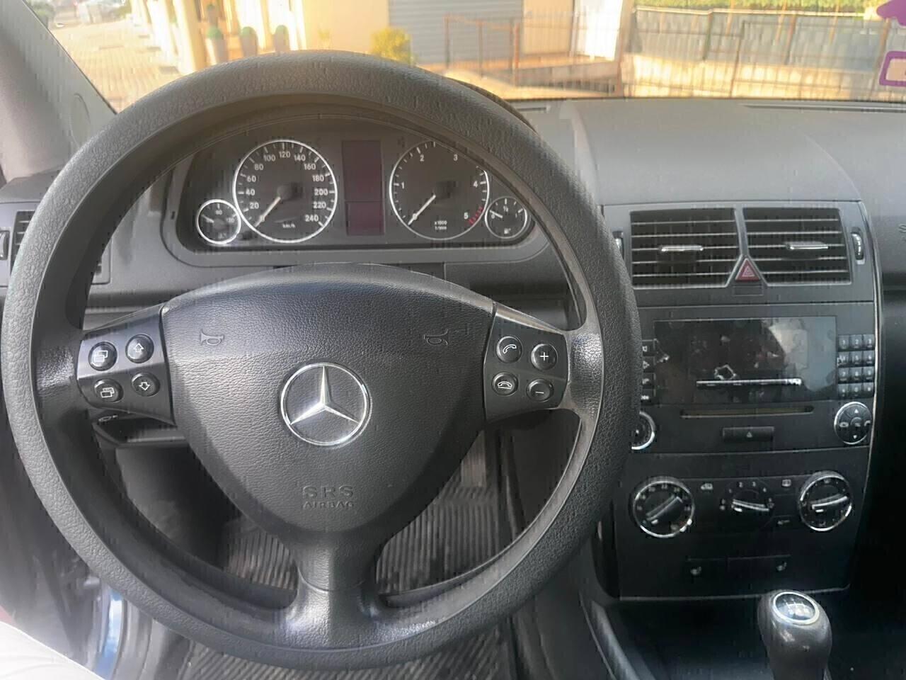 Mercedes-benz A 160 neopatentati