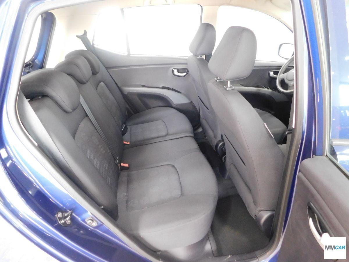 HYUNDAI - i10 - 1.1 12V Active