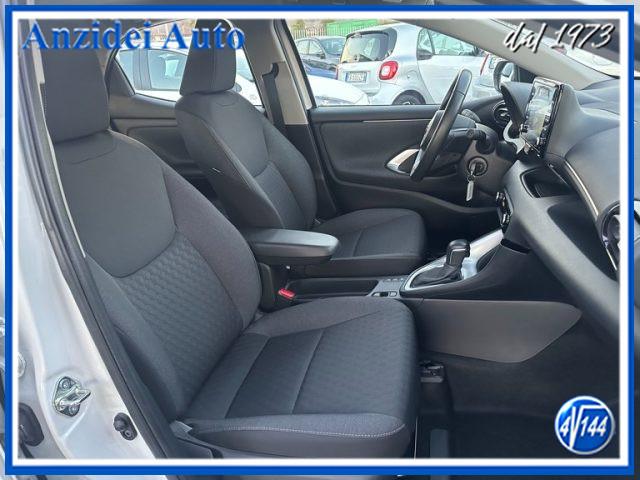 TOYOTA Yaris N1 1.5 Hybrid Autocarro 4 Posti Business