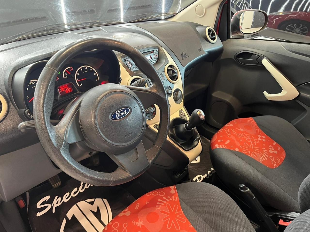 Ford Ka 1.2 8V 69CV Titanium OK NEOPATENTATI