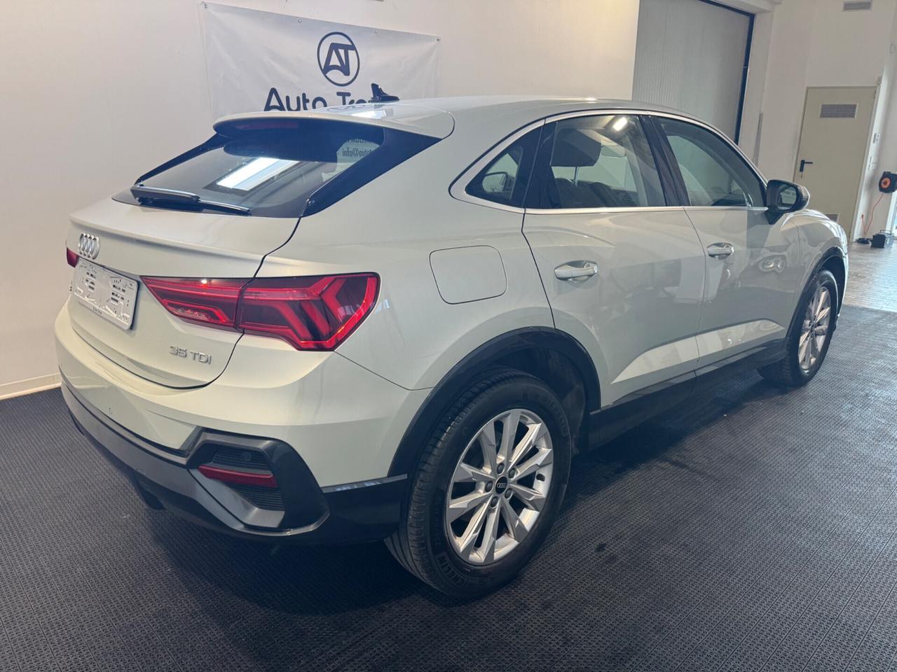 Audi Q3 Sportback 35 TDI S tronic Business Plus