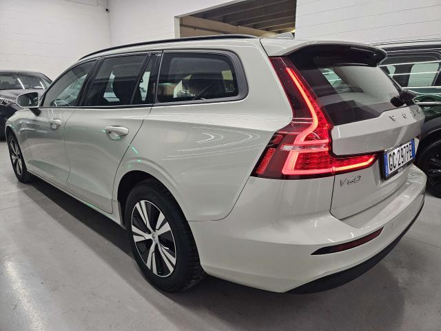 Volvo V60 2.0 d3 R-design geartronic my20