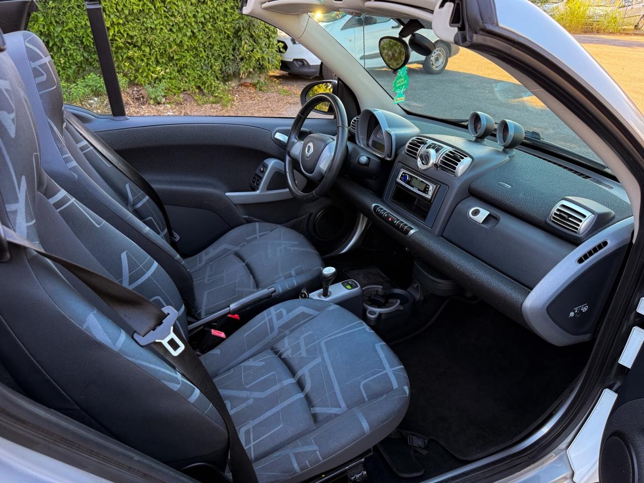 Smart ForTwo 1000 62 kW cabrio passion
