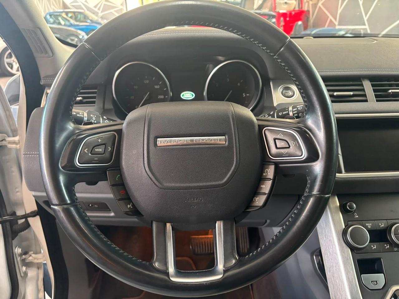 Land Rover Range Evoque 2.0 TD4 150 CV 5p. SE Dynamic