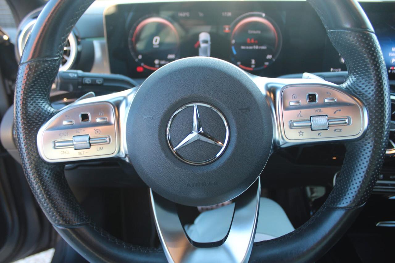 Mercedes-benz A Tua A SOLI 261€