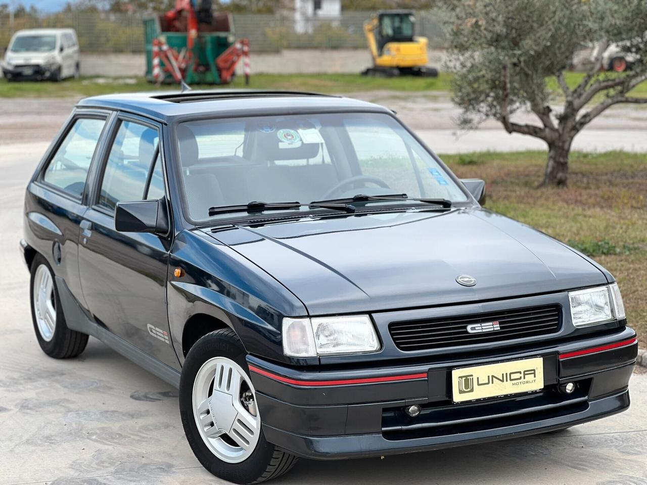 Opel Corsa 1.6 16V cat 3 porte GSi 101CV TETTO UNICA
