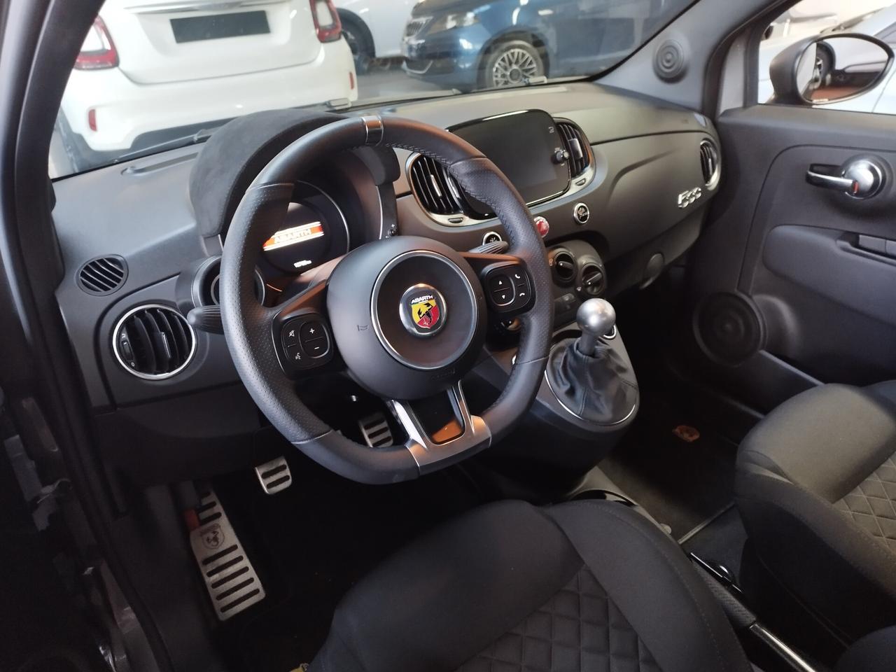 Abarth 595 1.4 Turbo T-Jet 165 CV Turismo