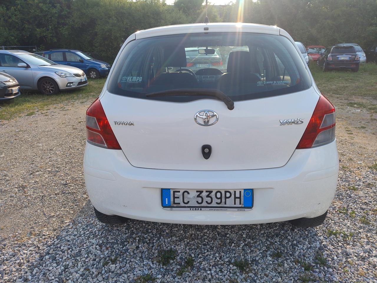 Toyota Yaris 1.0 5 porte Now Eco