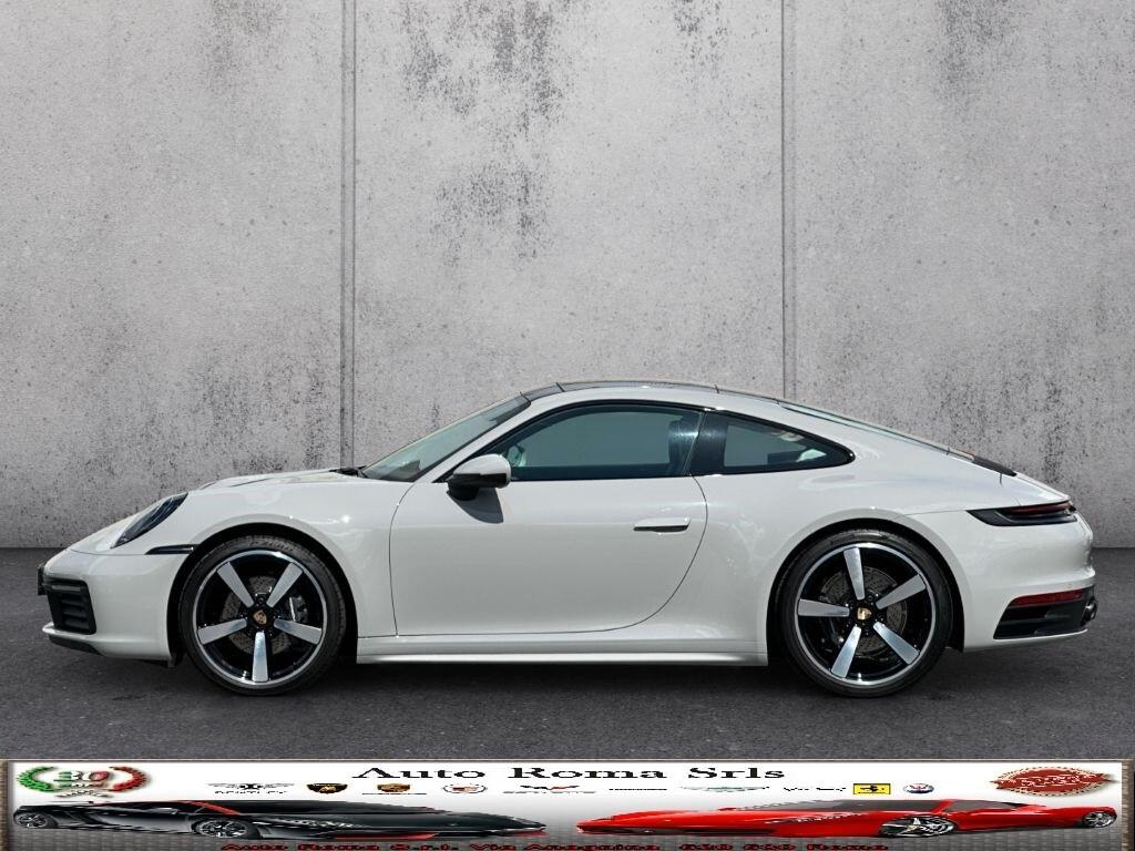 Porsche 911 Carrera 4 Sport Chrono