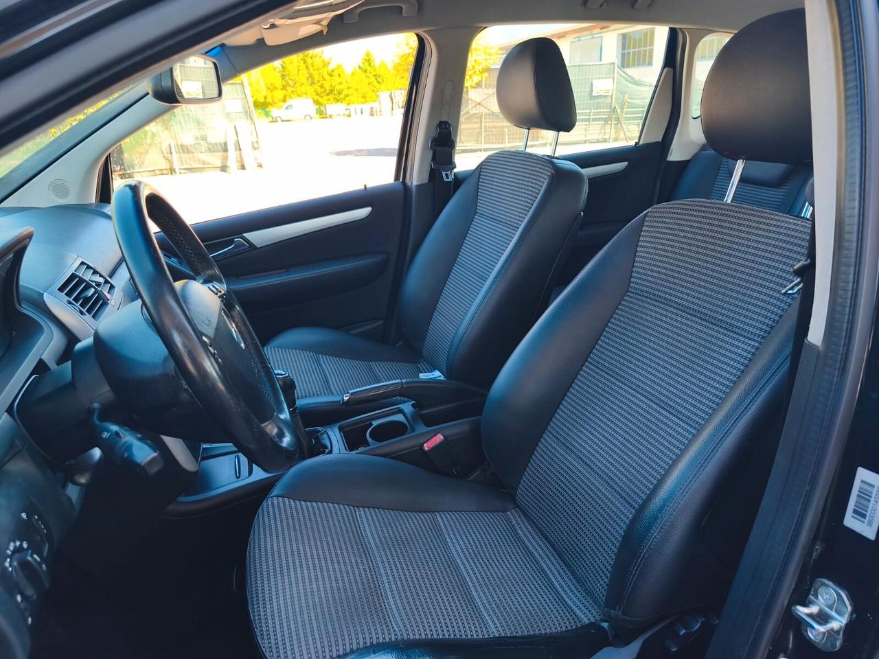 Mercedes-benz A 150 (Accetto Permute)