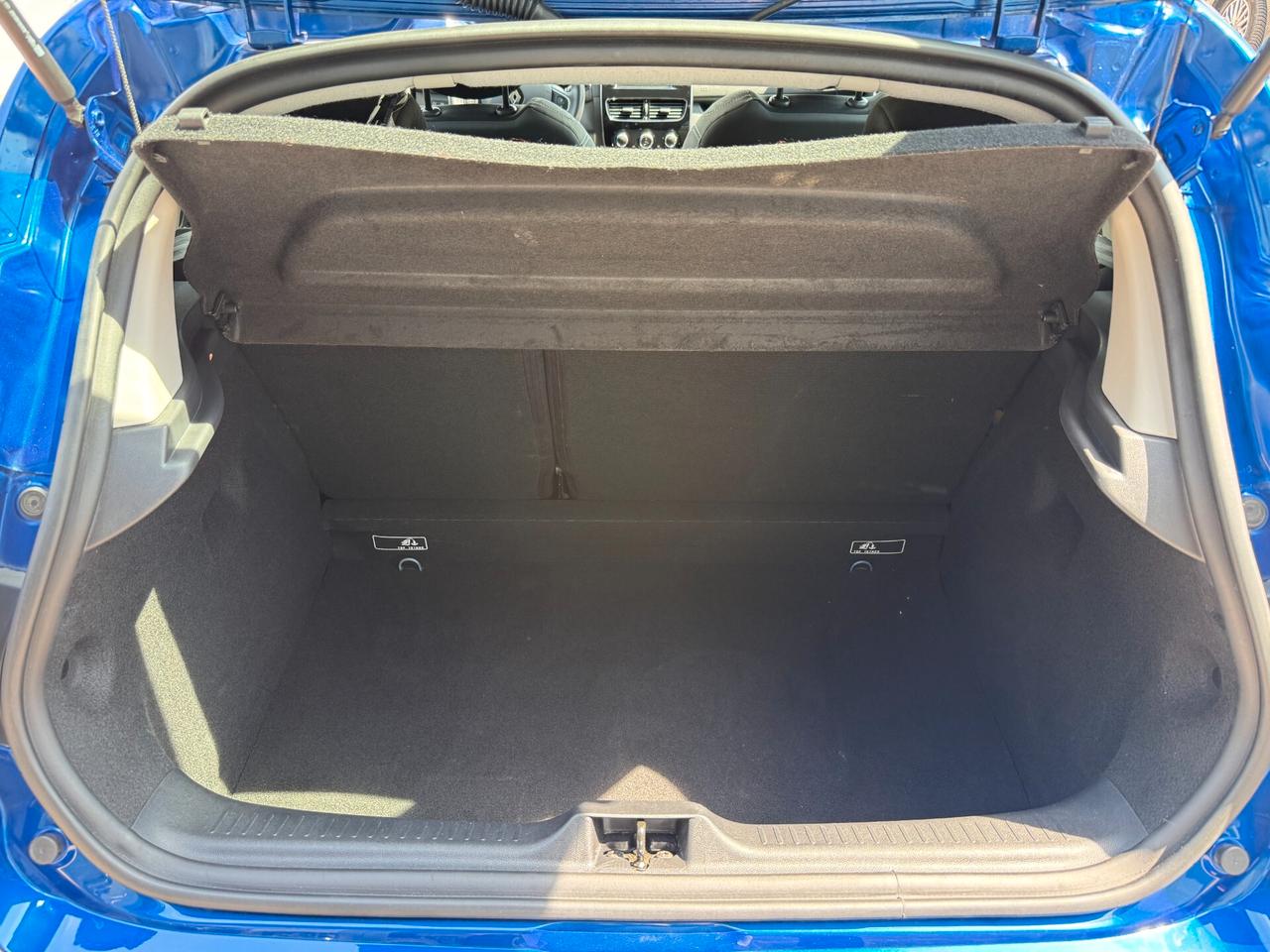 Renault Clio dCi 8V 75 CV 5 porte Moschino Intens