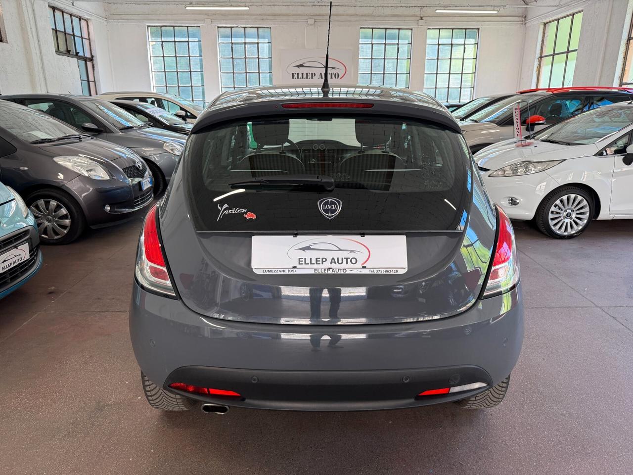 Lancia Ypsilon 1.2 69 CV 5 porte Elefantino